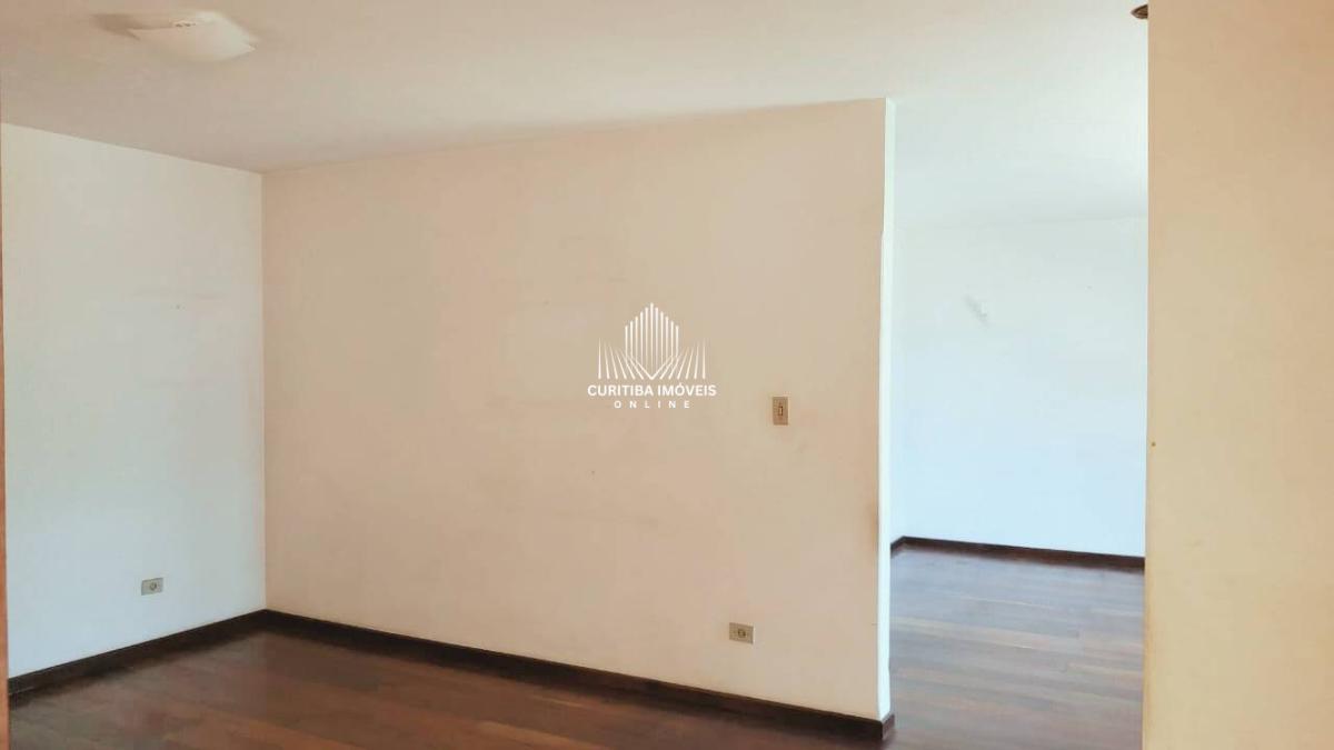 Casa à venda com 3 quartos, 346m² - Foto 10